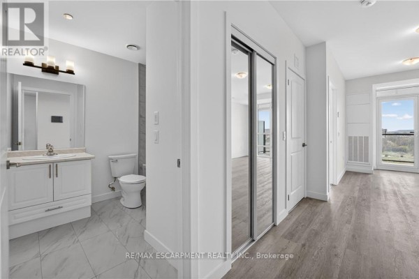 809 - 461 Green Road, Hamilton, ON L8E0L5 Photo 5