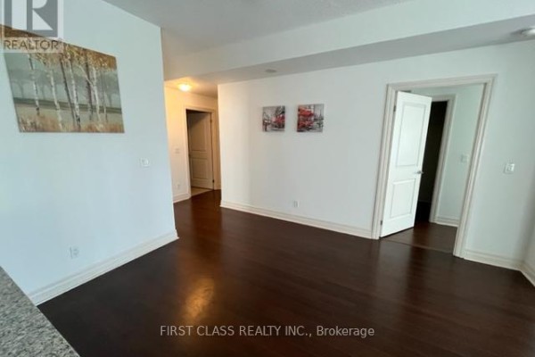 Dining room - 809 - 8130 Birchmount Road, Markham, ON L6G0E3 Photo 2