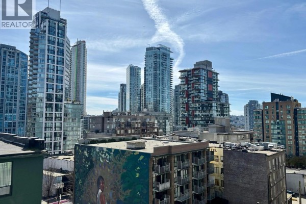 809 1212 Howe Street, Vancouver, BC V6Z2M9 Photo 3