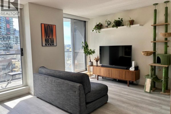 809 1212 Howe Street, Vancouver, BC V6Z2M9 Photo 4