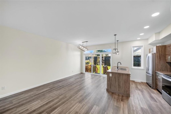 Primary Bedroom - 809 388 Pipeline Road, Winnipeg, MB R2P2T4 Photo 5
