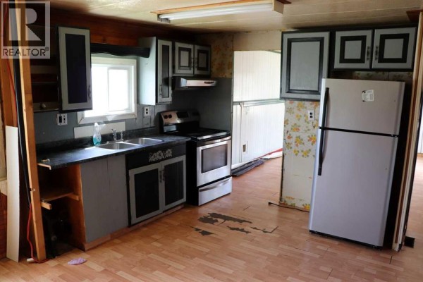 Kitchen - 809 52 Street, Edson, AB T7E1K4 Photo 5