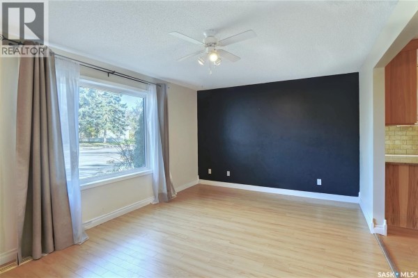 Kitchen - 809 Athabasca Street E, Moose Jaw, SK S6H0M6 Photo 3