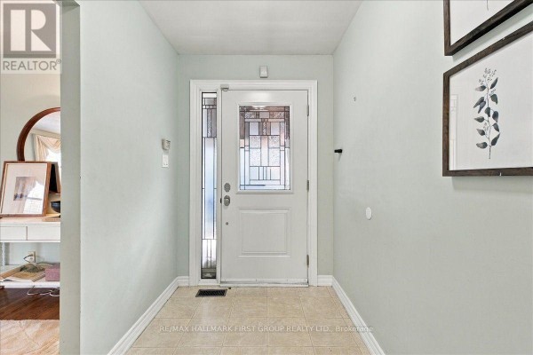 809 Bem Avenue, Pickering, ON, photo 3