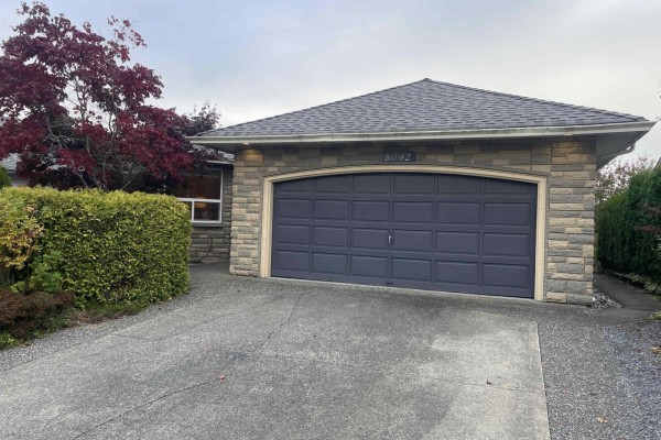 8092 Forbes Street, Mission, BC V2V6L6 Photo 2