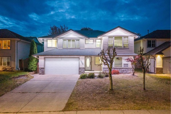 8099 Topper Drive, Mission, BC V2V7A8 Photo 2