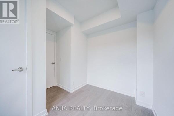 Bedroom 2 - 80b Tisdale Avenue, Toronto, ON M4A1C5 Photo 5