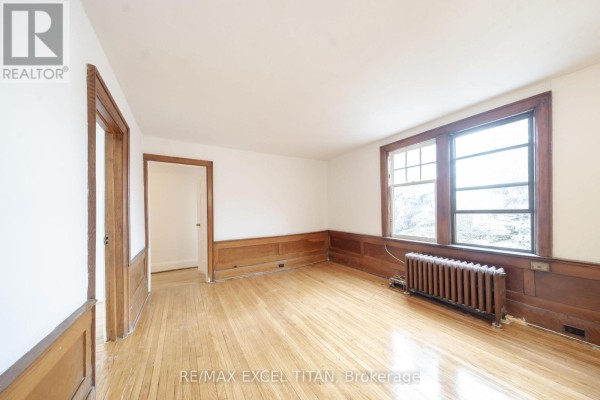 81 - 10 Kingston Road, Toronto, ON M4L2S4 Photo 2