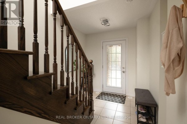 81 - 2280 Baronwood Drive, Oakville, ON, photo 3