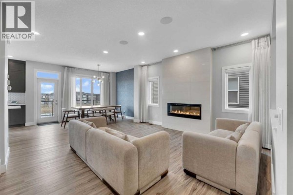 Family room - 81 Carringvue Manor Nw, Calgary, AB T3P1L7 Photo 4