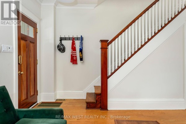 Kitchen - 81 Chelsea Avenue, Toronto, ON M6P1B9 Photo 4