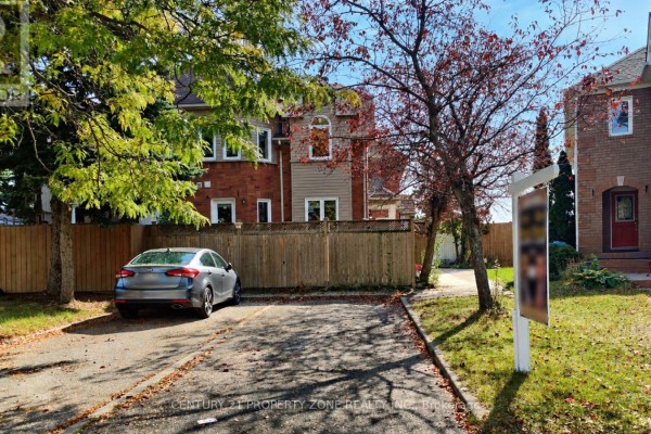 81 Clover Bloom Road, Brampton