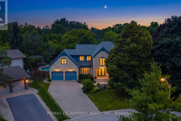 81 Flanders Drive, Hamilton, ON, photo 2