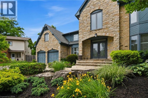 81 Flanders Drive, Waterdown, ON, photo 2
