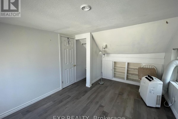 Bedroom - 81 Holmes Avenue, Hamilton, ON L8S2K8 Photo 2