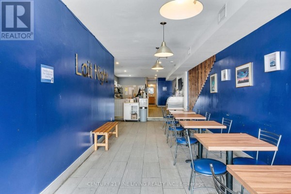 81 Huron Street, Toronto, ON M5T2A8 Photo 4
