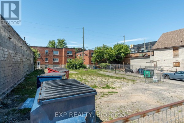 81 Montreal Road, Ottawa, ON K1L6E8 Photo 5