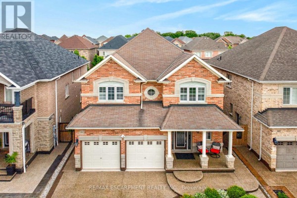 81 Morning Mist Drive, Hamilton, ON, photo 2