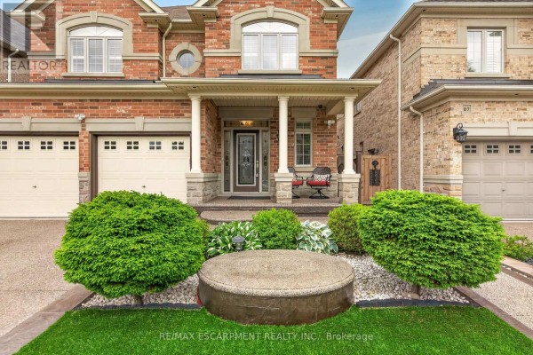 81 Morning Mist Drive, Hamilton, ON, photo 3