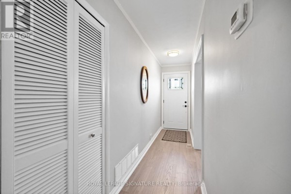 Bedroom 3 - 81 Nash Drive, Toronto, ON M3M2L6 Photo 5