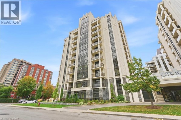 Den - 81 Robinson Street Unit# 205, Hamilton, ON L8P1Z2 Photo 3