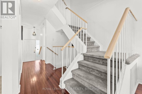 81 Rueter Street, Ottawa, ON K2J3V6 Photo 4