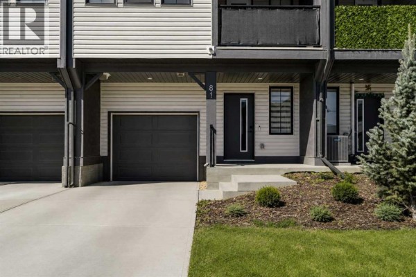 81 South Point Manor Sw, Airdrie, AB, photo 2