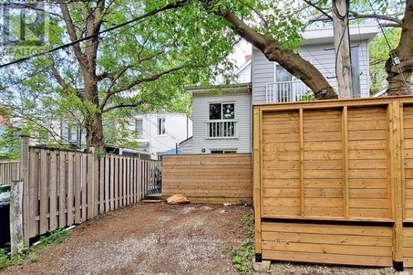81 Tiverton Avenue, Toronto, ON, photo 3