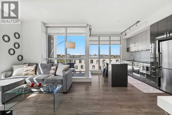 Bedroom - 810, 550 Riverfront Avenue Se, Calgary, AB T3P1E9 Photo 3