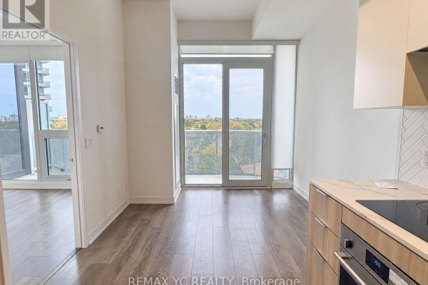 810 - 15 Holmes Avenue, Toronto, ON M2N0L4 Photo 4