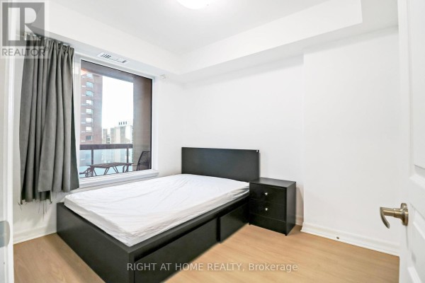 810 - 238 Besserer Street, Ottawa, ON K1N6B1 Photo 5