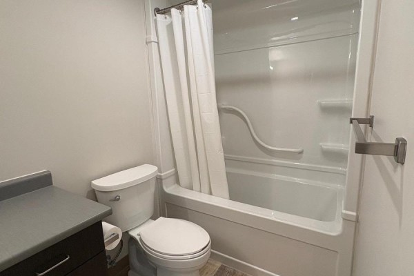 810 - 99 Pond Mills Road, London South, ON N5Z3X3 Photo 5