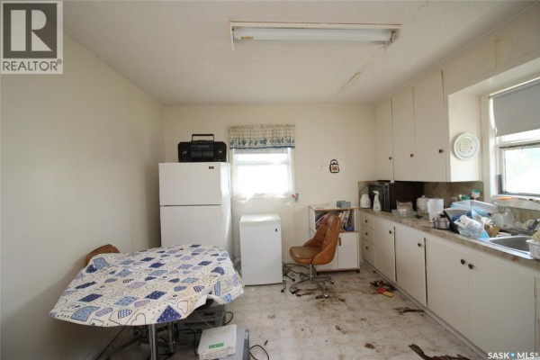 Bedroom - 810 2nd Avenue, Simmie, SK S0N2N0 Photo 3