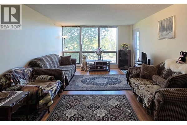 810 3663 Crowley Drive, Vancouver, BC V5R6H4 Photo 3