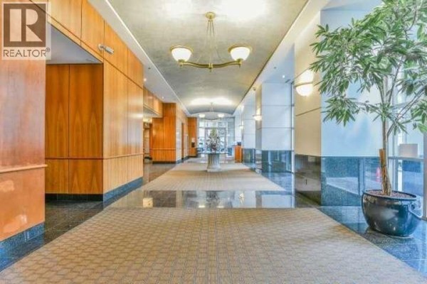 810 438 Seymour Street, Vancouver, BC V6B6H4 Photo 3