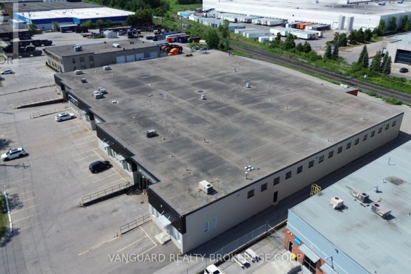 810 Flint Road, Toronto, ON M3J2J5 Photo 3