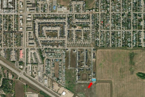 8103 79a Street, Fort St  John, BC V1J0P7 Photo 4