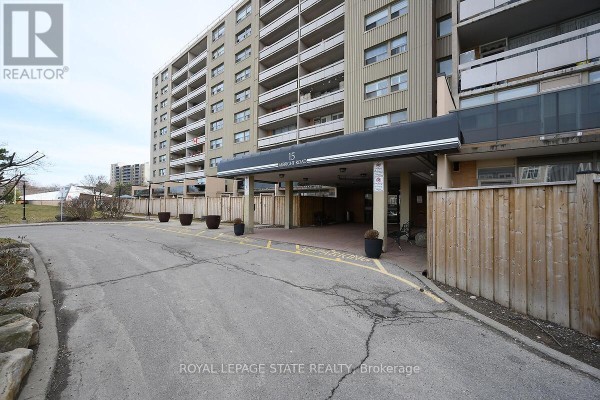 811 - 15 Albright Road, Hamilton, ON, photo 3