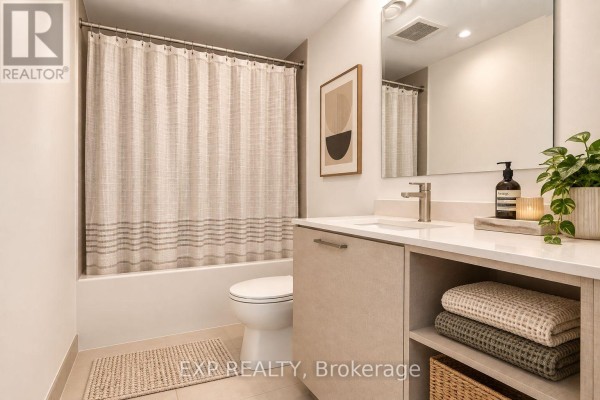 811 - 19 Western Battery Road, Toronto, ON, photo 3