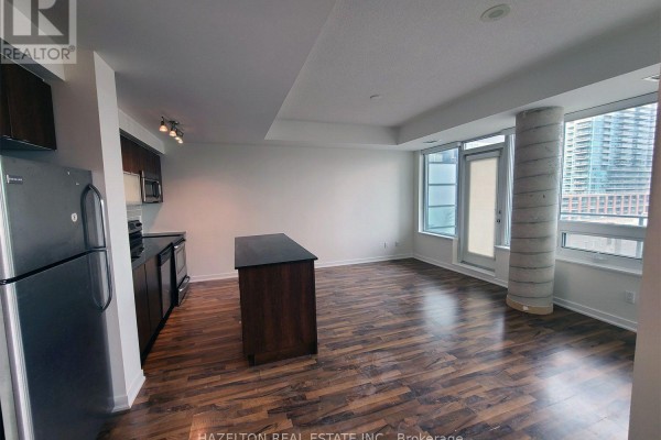 Dining room - 811 - 55 East Liberty Street, Toronto, ON M6K3R6 Photo 3