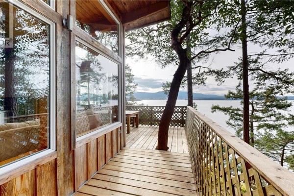 Bedroom - 811 Canso Rd, Gabriola Island, BC V0R1X2 Photo 4