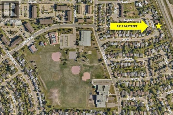 2pc Bathroom - 8111 94 Street, Grande Prairie, AB T8V5R4 Photo 2