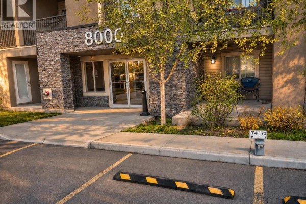4pc Bathroom - 8112, 403 Mackenzie Way Sw, Airdrie, AB T4B3Y7 Photo 4