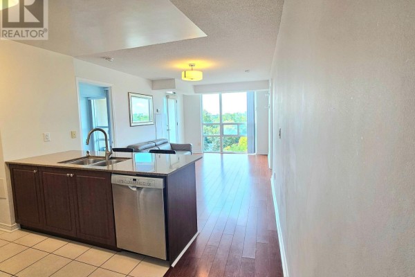 Kitchen - 812 - 503 Beecroft Road, Toronto, ON M2N0A2 Photo 3