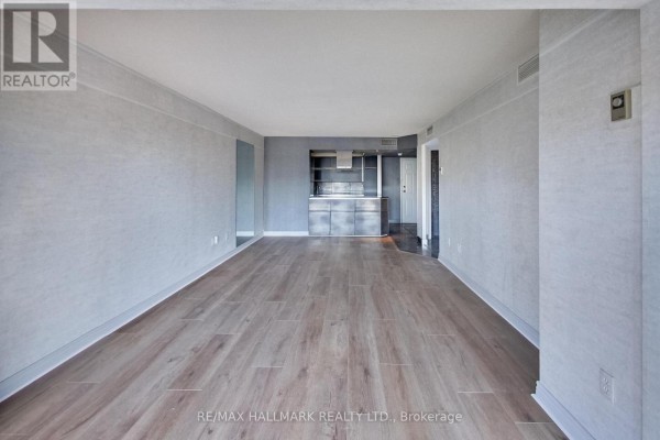 Dining room - 812 - 65 Scadding Avenue, Toronto, ON M5A4L1 Photo 4