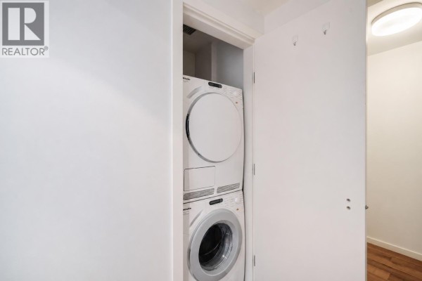 812 8488 Cornish Street, Vancouver, BC V6P0C2 Photo 5