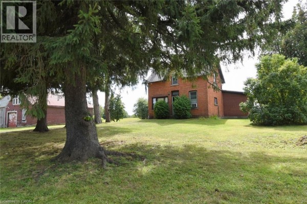 8125 Dickenson Road E, Mount Hope, ON, photo 3
