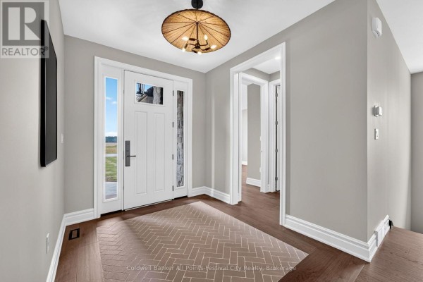 Dining room - 81289 Fern Drive, Ashfield Colborne Wawanosh, ON N7A3X8 Photo 5