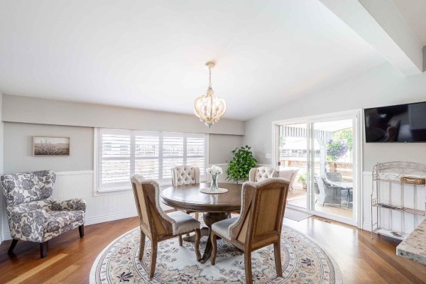 8129 Harvie Road, Surrey, BC V4N6A8 Photo 5
