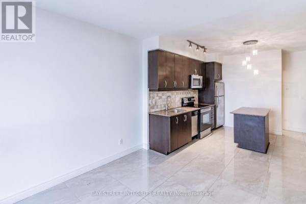 Bedroom 2 - 813 - 2885 Bayview Avenue, Toronto, ON M2K0A3 Photo 4